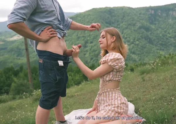 xxx đứng đưa em kế lên núi đồi hoang vắng dallas đụ tạo cảm giác mới